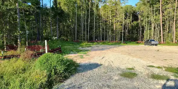 141 SAWMILL LANE