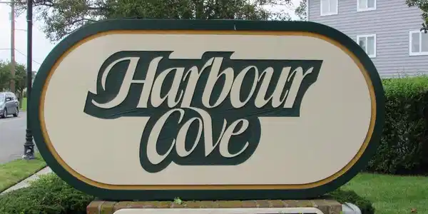 1016 HARBOUR COVE