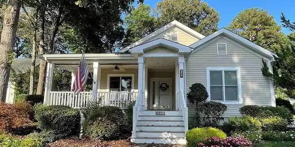 32589 LONG IRON WAY