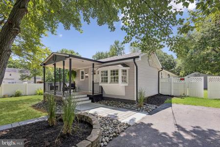 8016 STONE HAVEN DRIVE