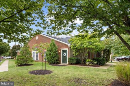 311 HAMLET CIRCLE