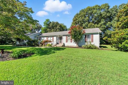 205 PINEY POINT LANDING
