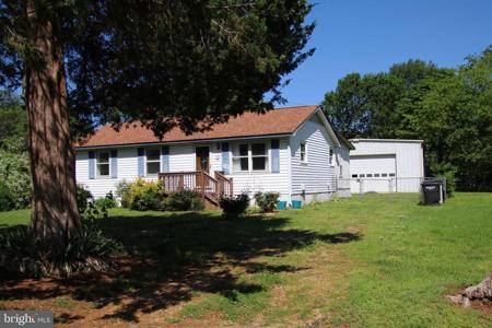 211 MIMOSA AVENUE