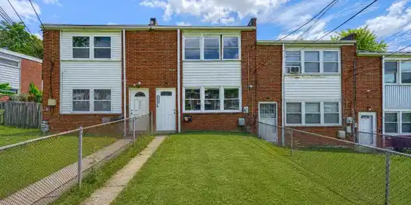 3219 TARTARIAN COURT