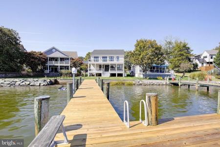 528 BAYVIEW POINT DRIVE