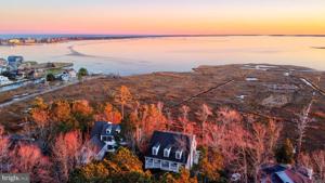 35 BAY REACH