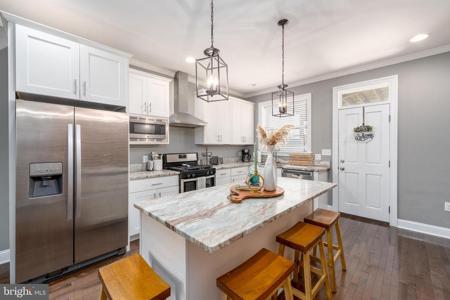 3909 FAIT AVENUE
