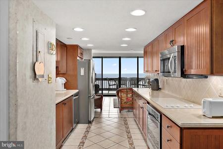 9900 COASTAL HIGHWAY