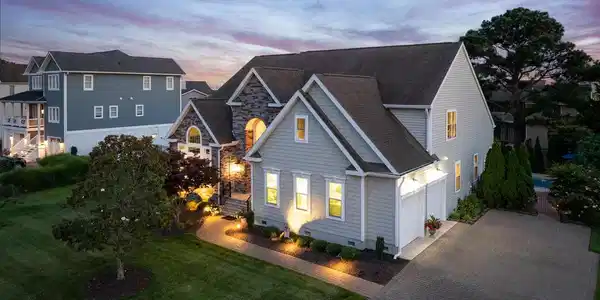 123 WEST SIDE DRIVE