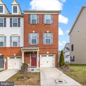 8341 DAYDREAM CRESCENT