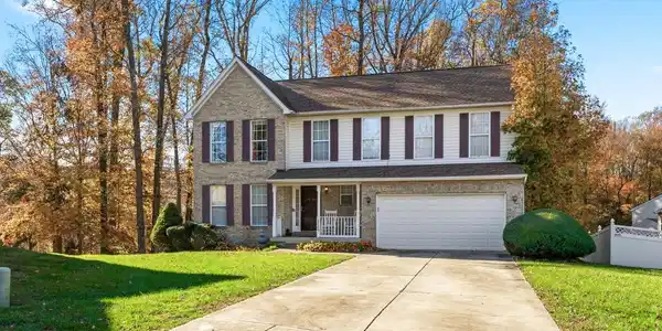 2609 LARISSA COURT