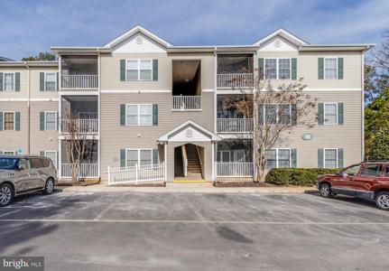 500 CASCADE LANE