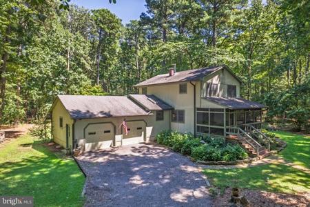 108 FOX RUN