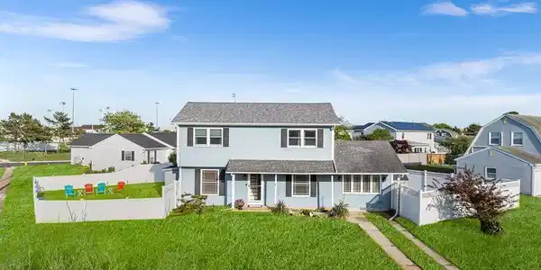 4400 HARBOR BEACH BOULEVARD
