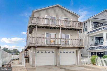557 LAUNCH AVENUE