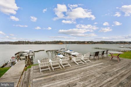 804 DREAMS LANDING WAY