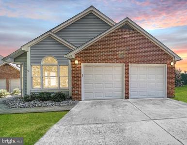 2505 EASTERN POINT COURT