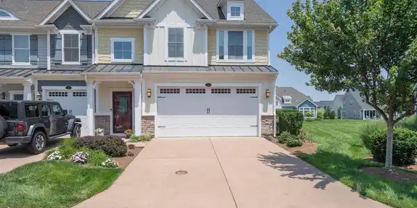 24289 BLUE CRAB AVENUE