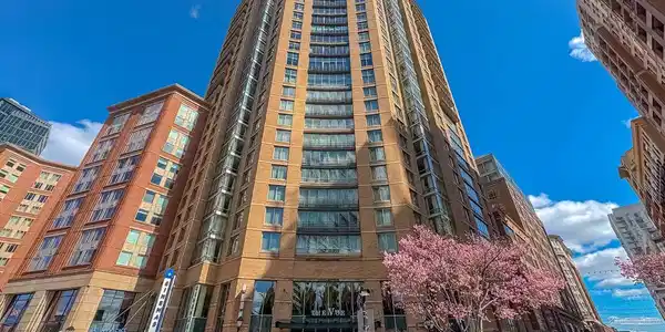675 PRESIDENT STREET