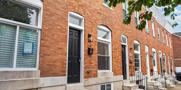 308 NEWKIRK STREET