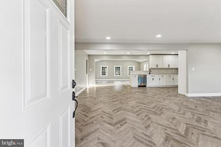 751 TWIN WILLOWS ROAD