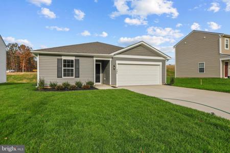 704 HARE'S TAIL COURT