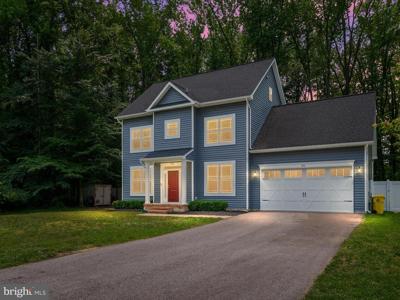 933 WINDING RD.