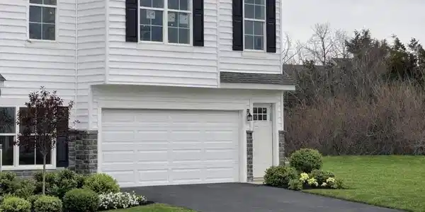 442 REDERICK LANE