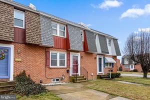 1103 GRAY COURT