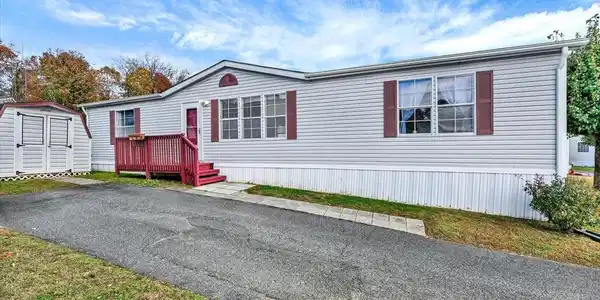 62 LITTLE CREEK LN