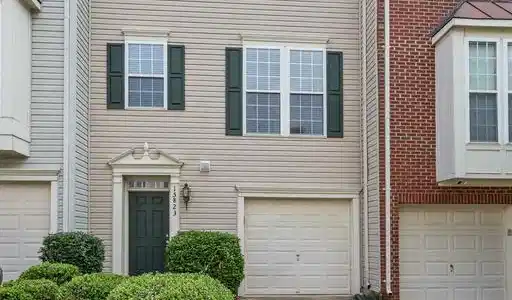 15823 BOBOLINK DRIVE