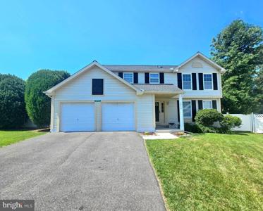 7912 PEPPERBOX LANE