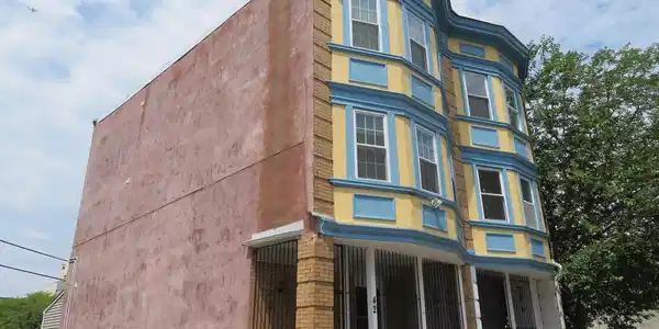 42 MANSION AVENUE