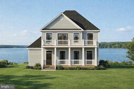100 CANOE PL