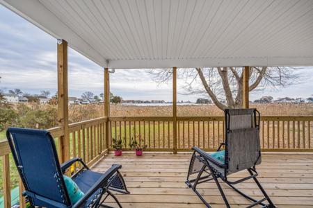 1058 SHORE DRIVE