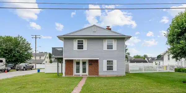 169 ROLAND ROAD