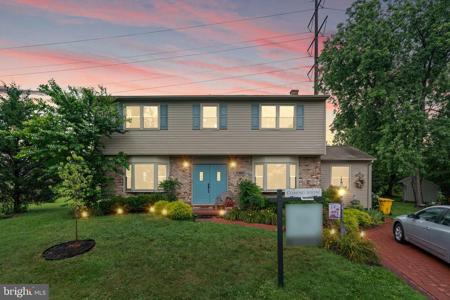 7984 MACKINTOSH DALE