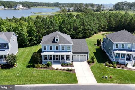 10216 BATTLE COLORS LANE