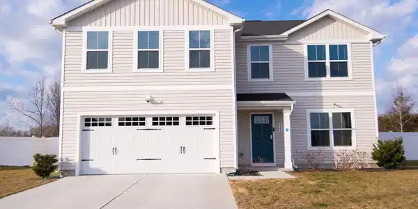 120 MARINERS WAY