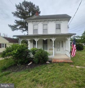 715 MAIN STREET