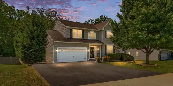 14 SANCTUARY LANE