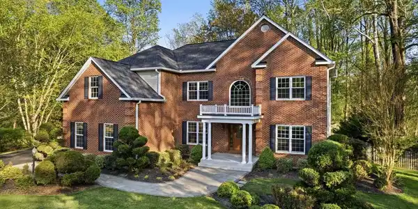 3285 CHANNEL COURT