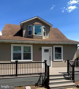 6108 SHADY SPRING