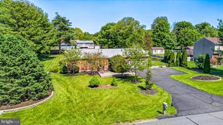 105 BRANTWOOD DRIVE