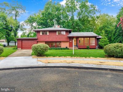 4 ANNE COURT
