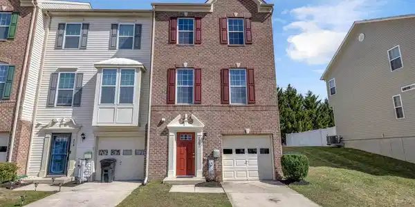 217 STAYSAIL DRIVE