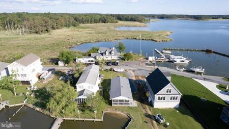 3512 GREEN POINT ROAD