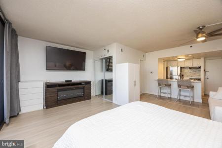 3851 BOARDWALK