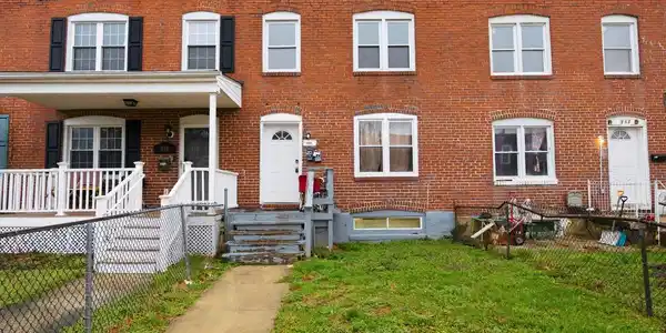 915 1ST STREET