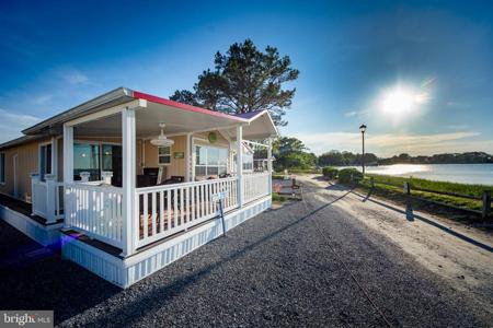 111 BEACH HARBOR DR.